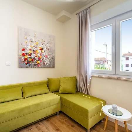 Idassa Family House Apartment *
